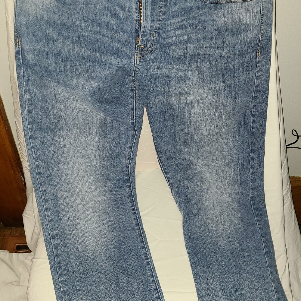 American Eagle Outfitters men's jeans.